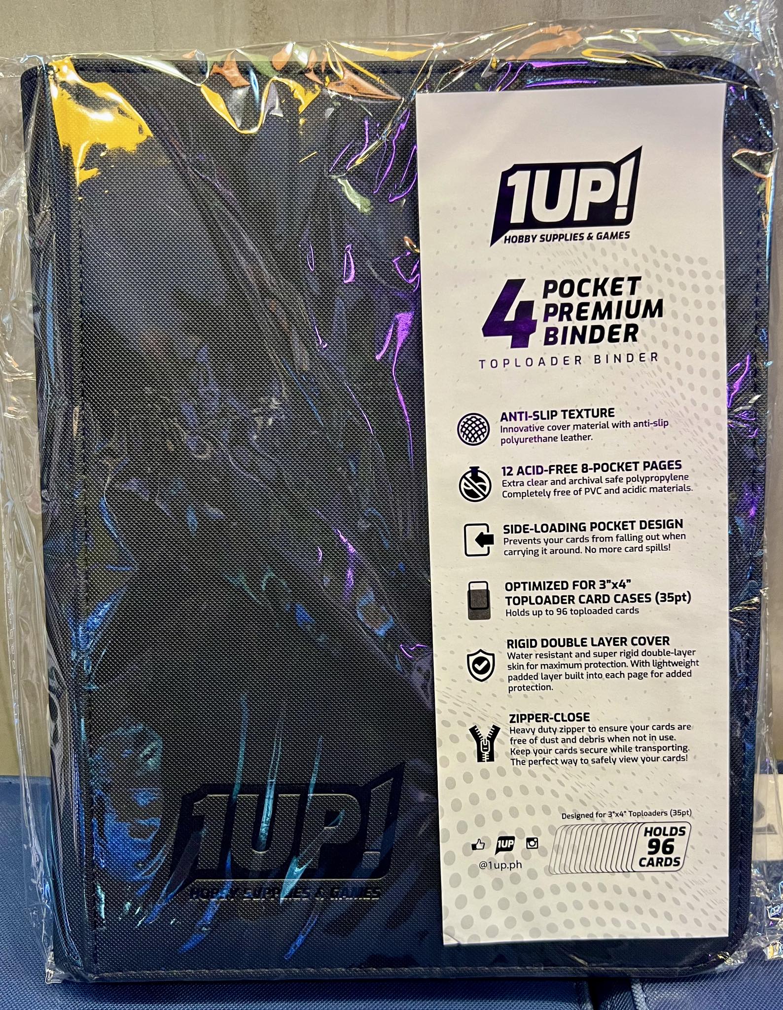 1UP – 4 Pocket – Toploader Binder – Black